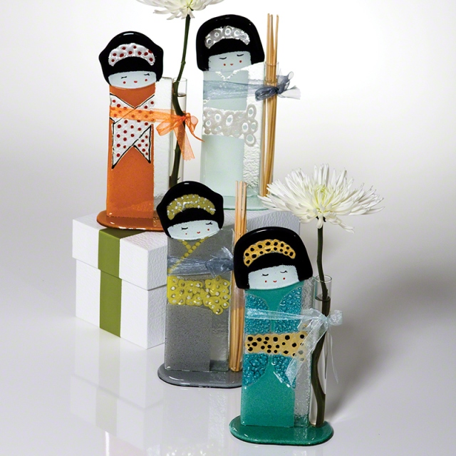 Fused Glass Geisha Diffuser/Bud Vase by Global Views.  